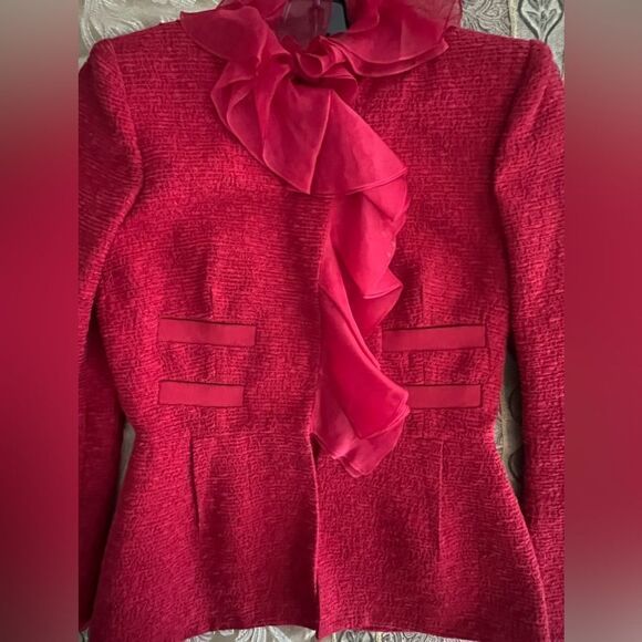 Giambattista Valli red tweed blazer silk ruffle collar, NWOT 40 - Picture 2 of 4